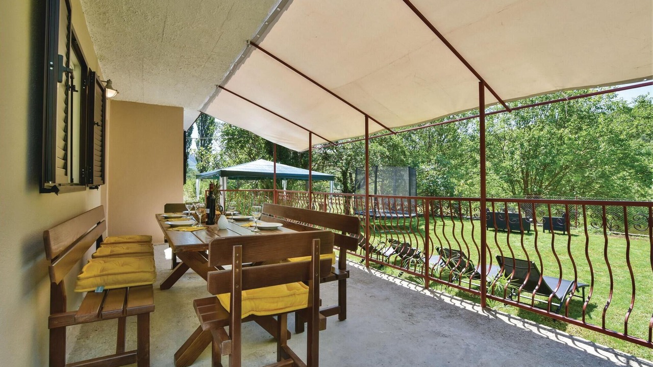 Photo of Patio Balcony in Blato na Cetini