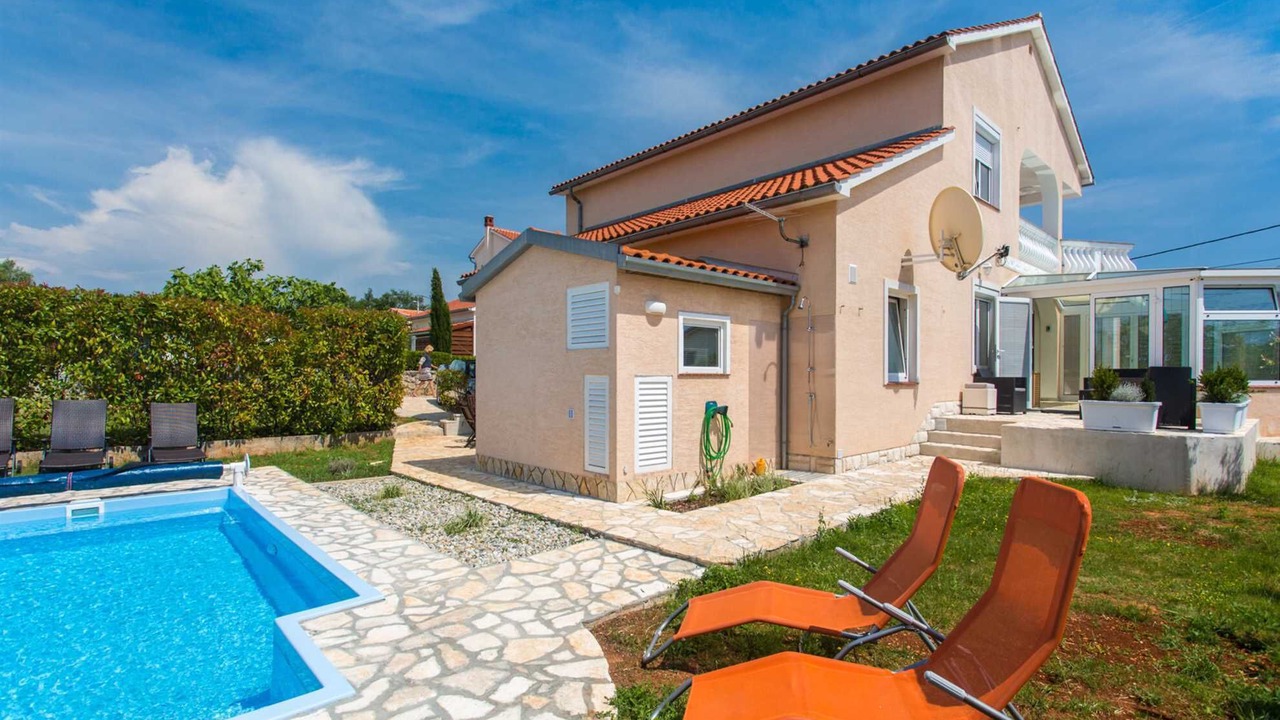 Photo of Outdoor in Linardici