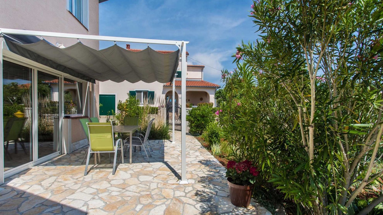 Photo of Outdoor in Linardici