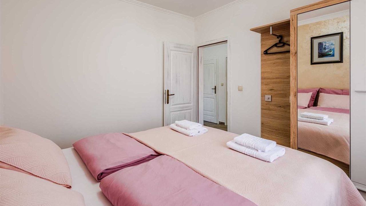 Photo of Bedroom in Cizici