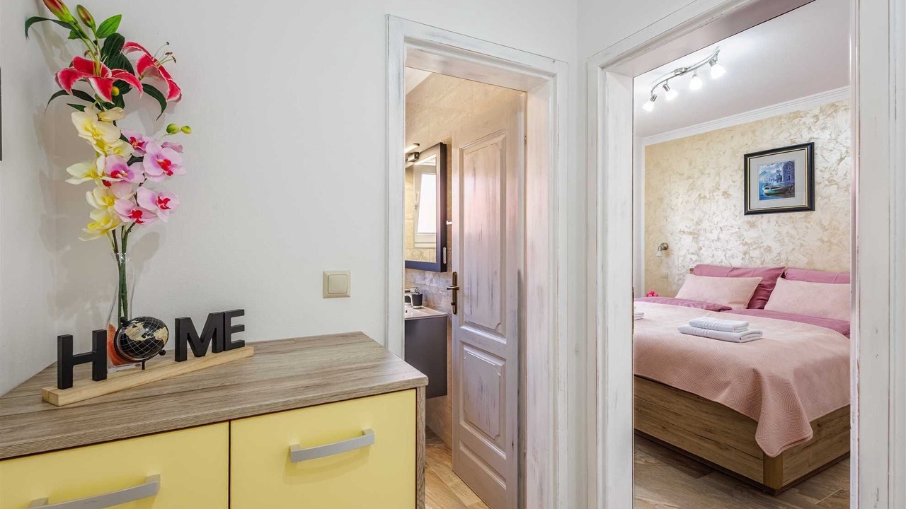 Photo of Bedroom in Cizici