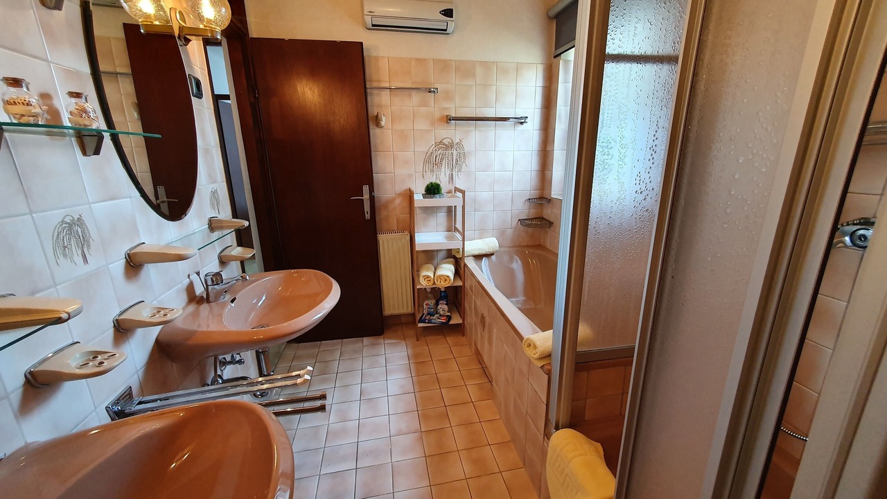 Photo of Bathroom in Dramalj