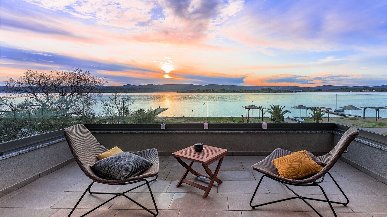 Photo of Patio Balcony in Turanj