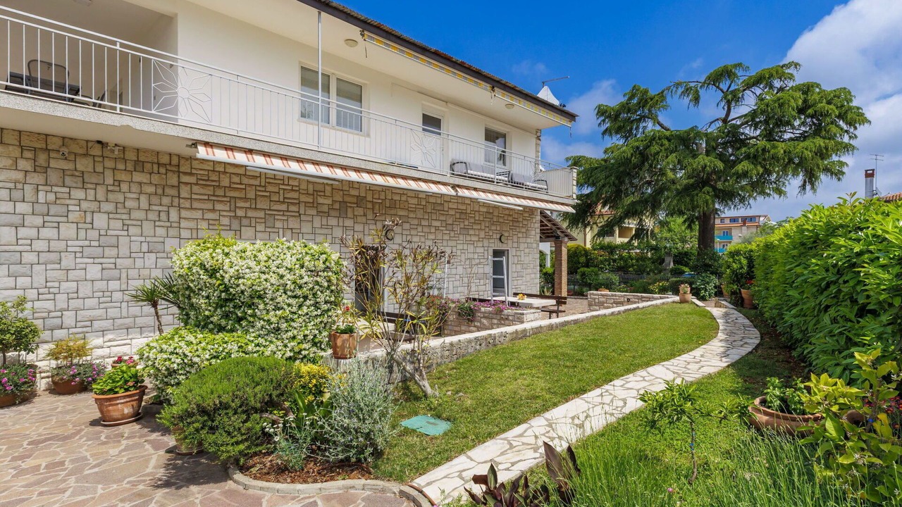 Photo of Patio Balcony in Umag