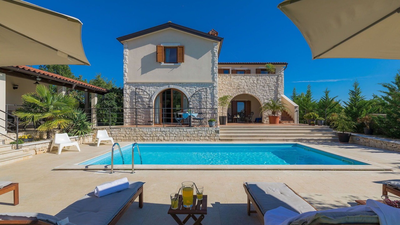 Photo of Outdoor in Cabrunici