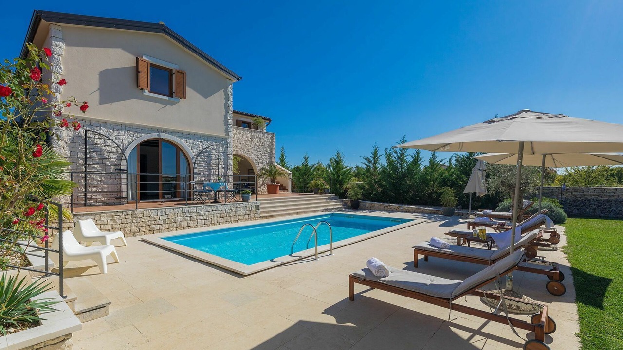 Photo of Outdoor in Cabrunici