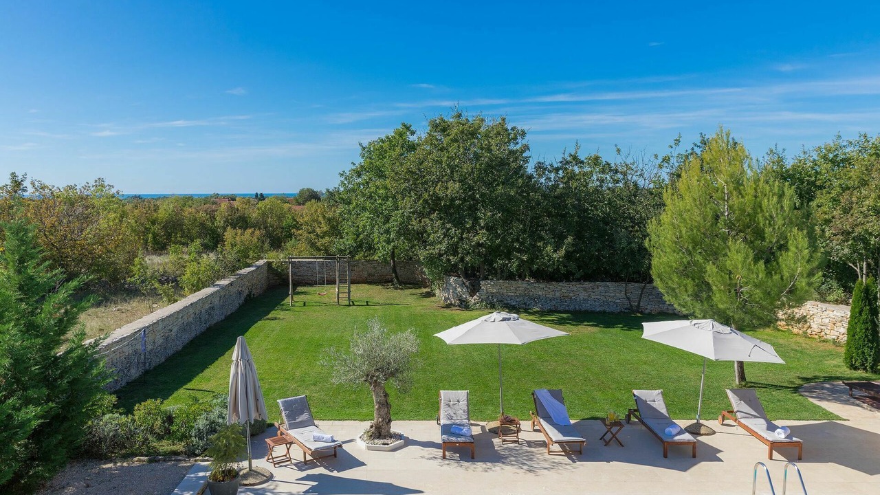 Photo of Outdoor in Cabrunici