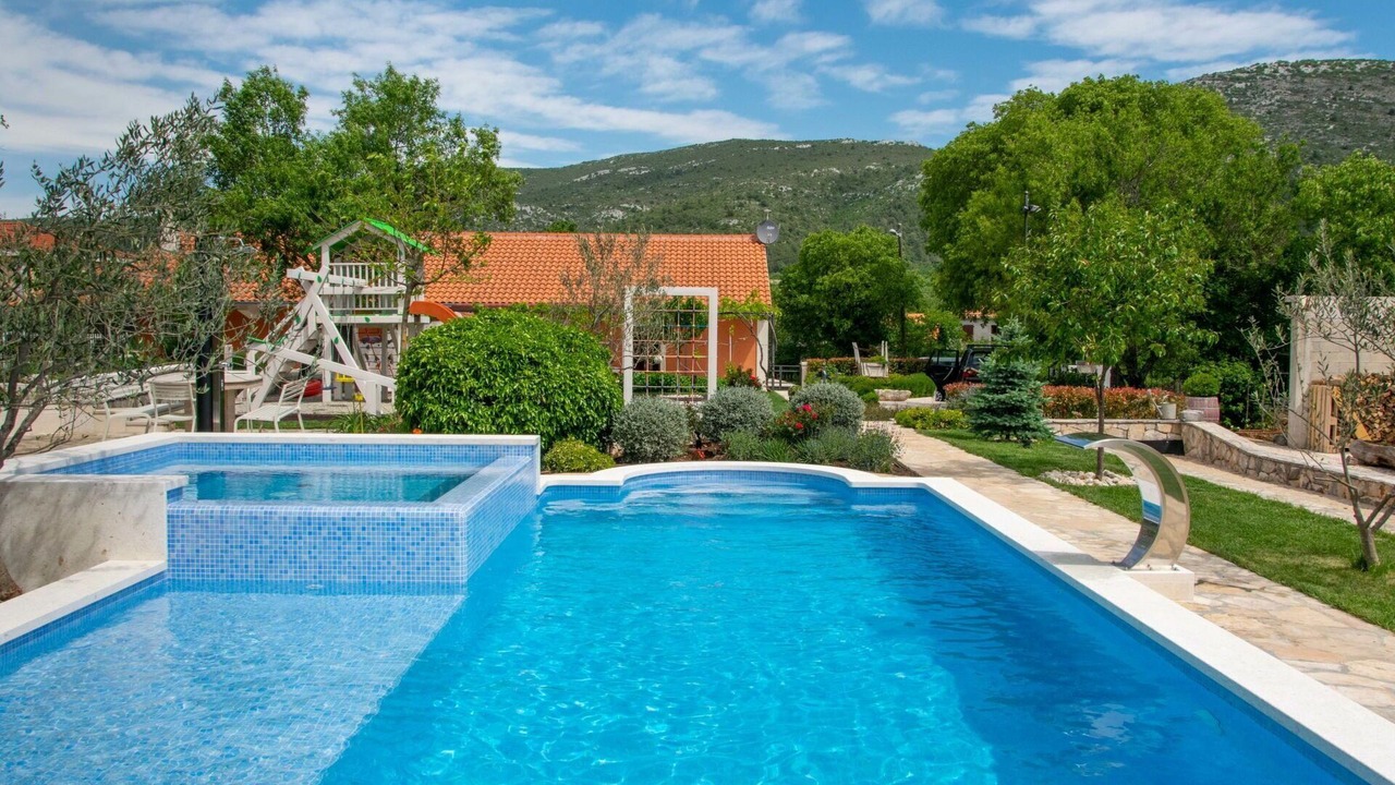Photo of Outdoor in Bristivica