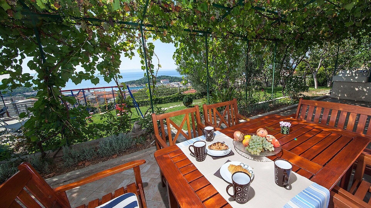 Photo of Outdoor in Bidol