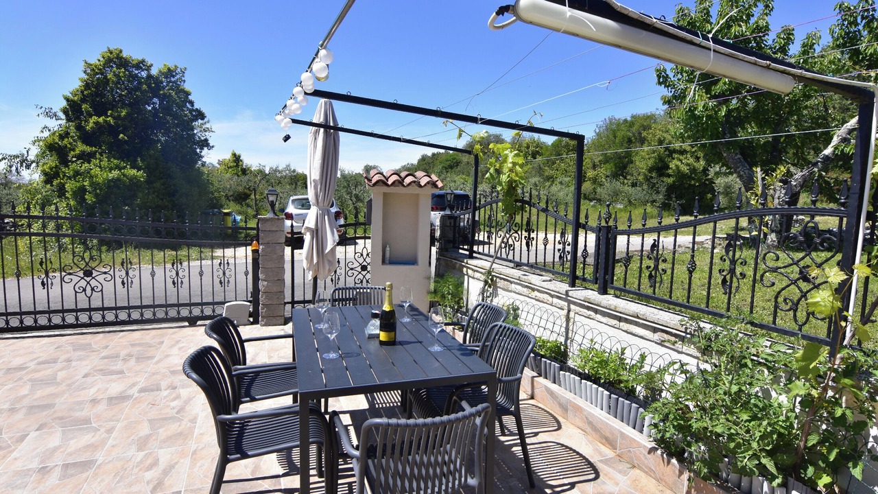 Photo of Outdoor in Valica