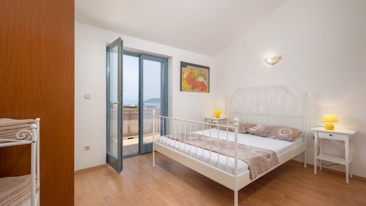Photo of Bedroom in Supetarska Draga