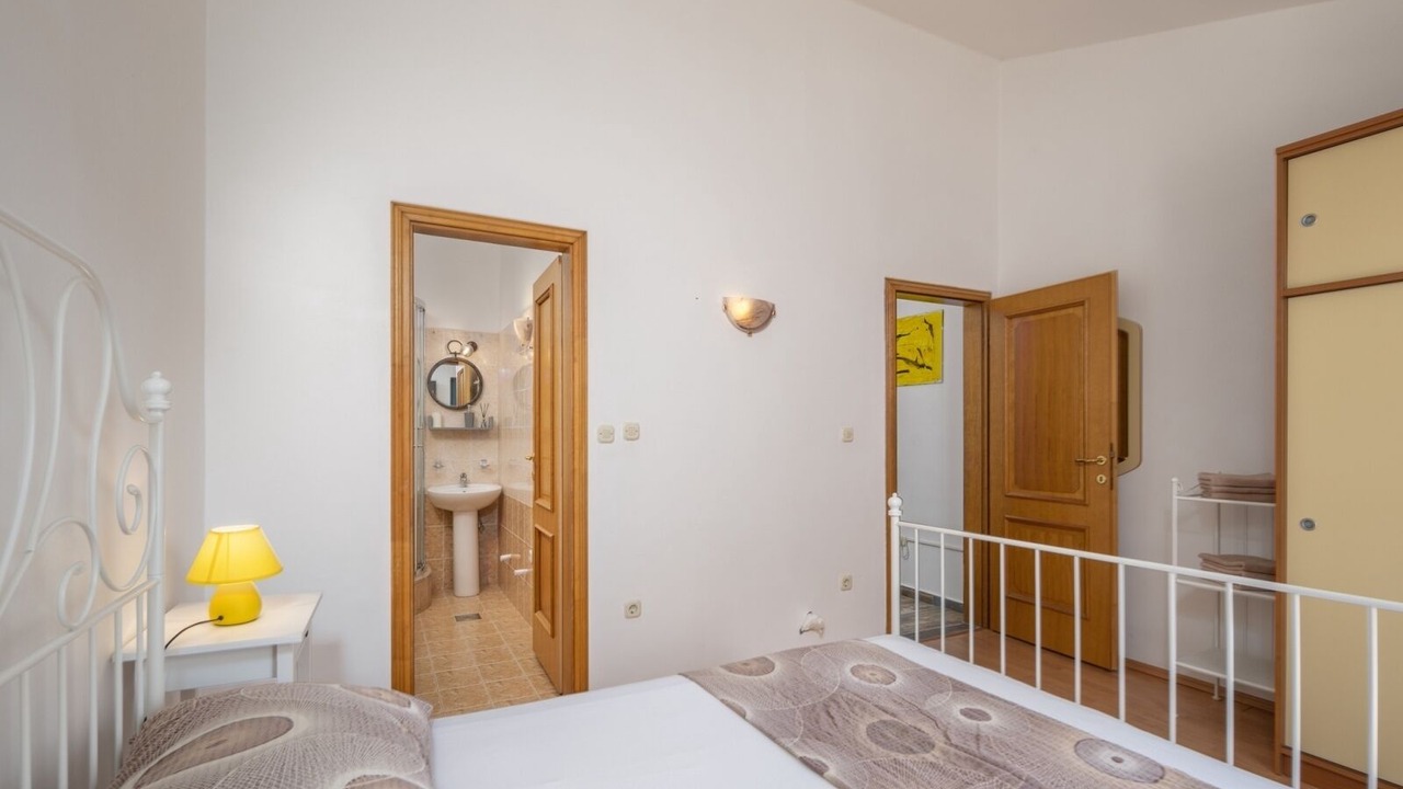 Photo of Bedroom in Supetarska Draga