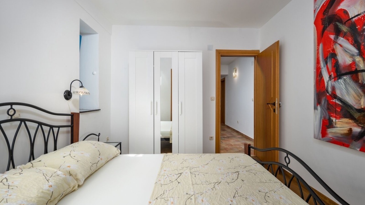 Photo of Bedroom in Supetarska Draga