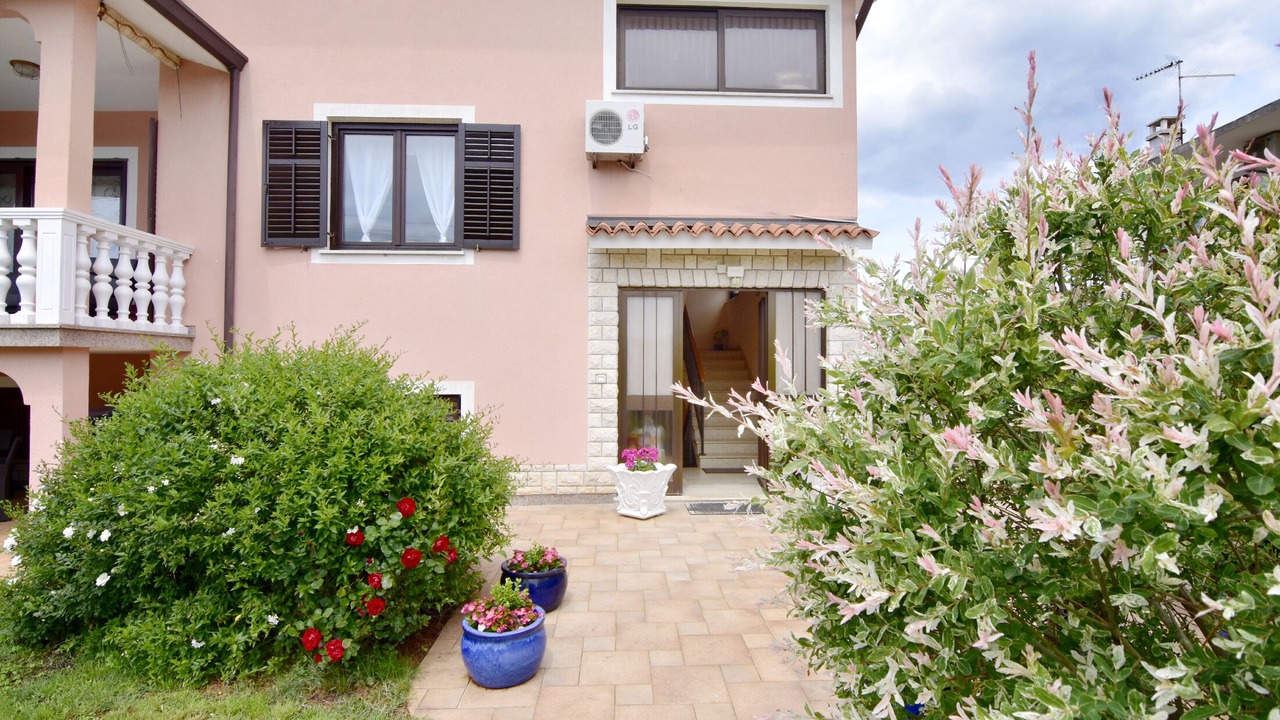 Photo of Outdoor in Finida
