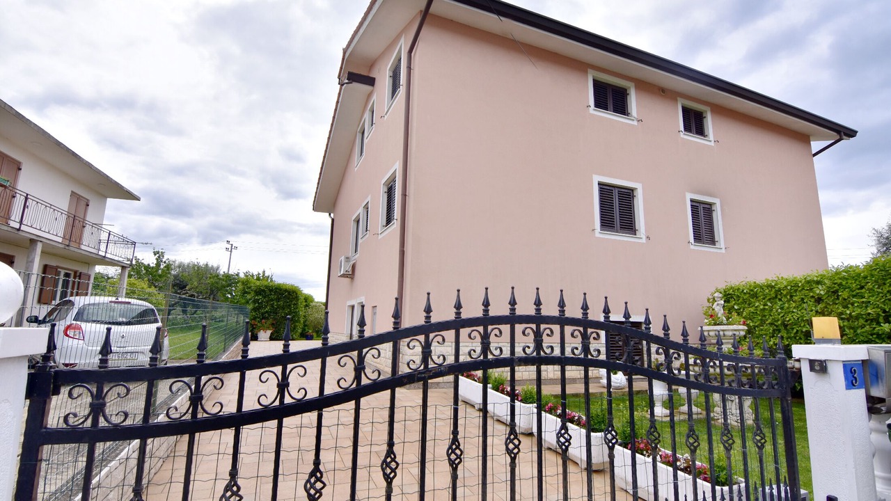 Photo of Outdoor in Finida