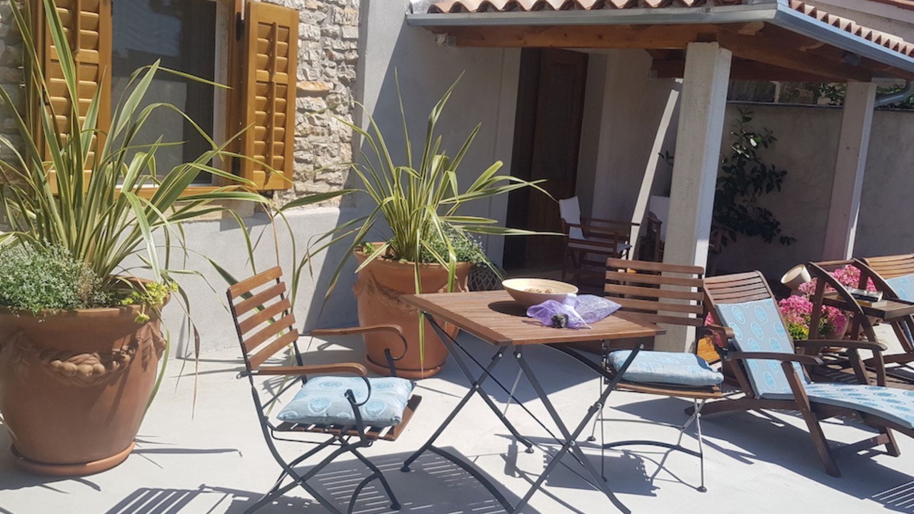 Photo of Outdoor in Loborika