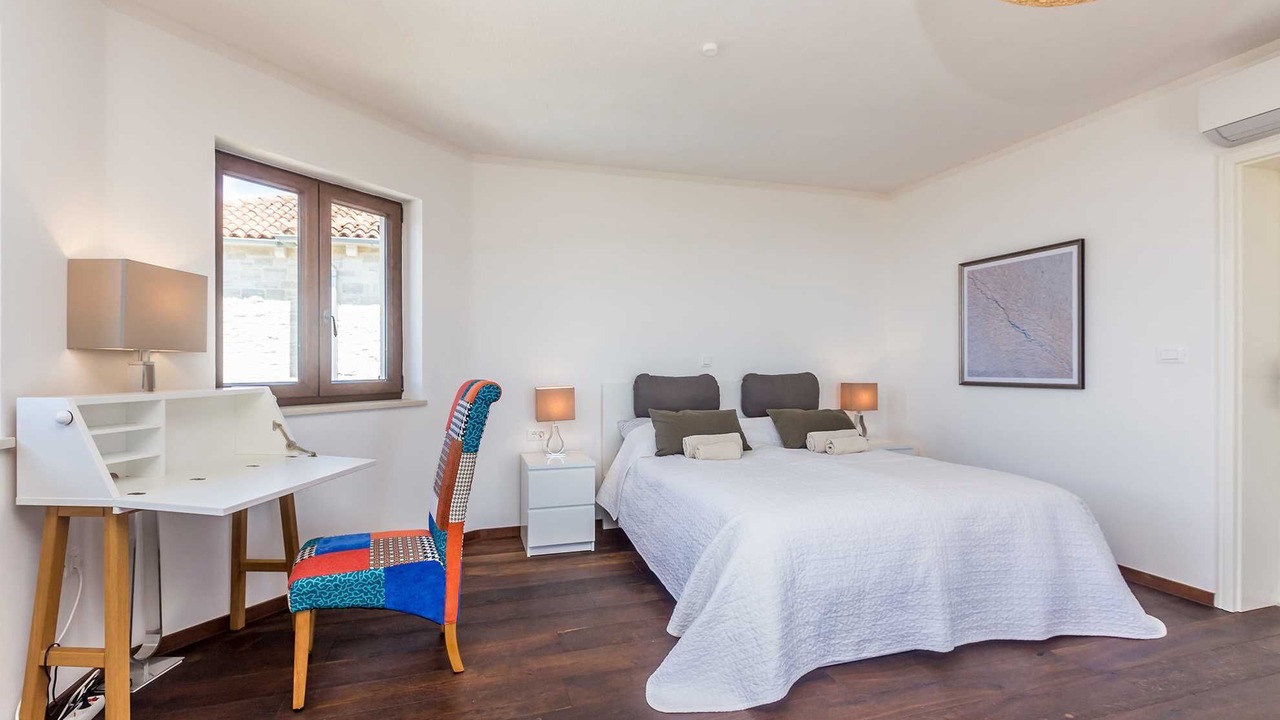Photo of Bedroom in Linardici