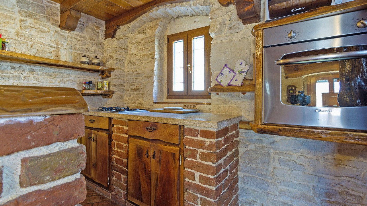 Photo of Kitchen in Liznjan