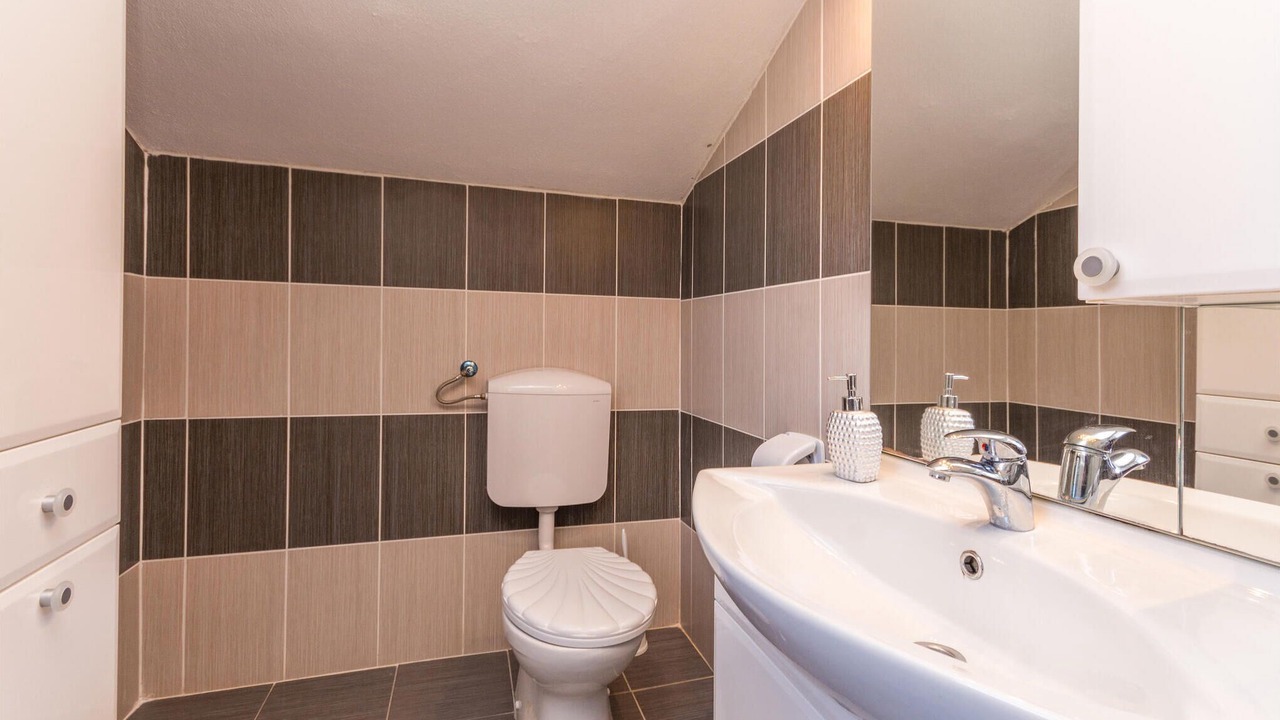 Photo of Bathroom in Pristeg