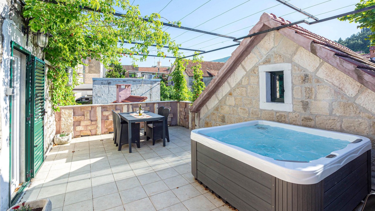 Photo of Outdoor in Sinj