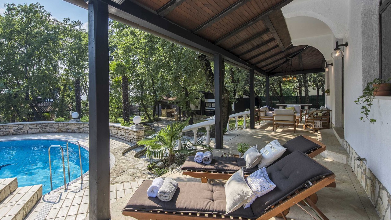 Photo of Outdoor in Kastel