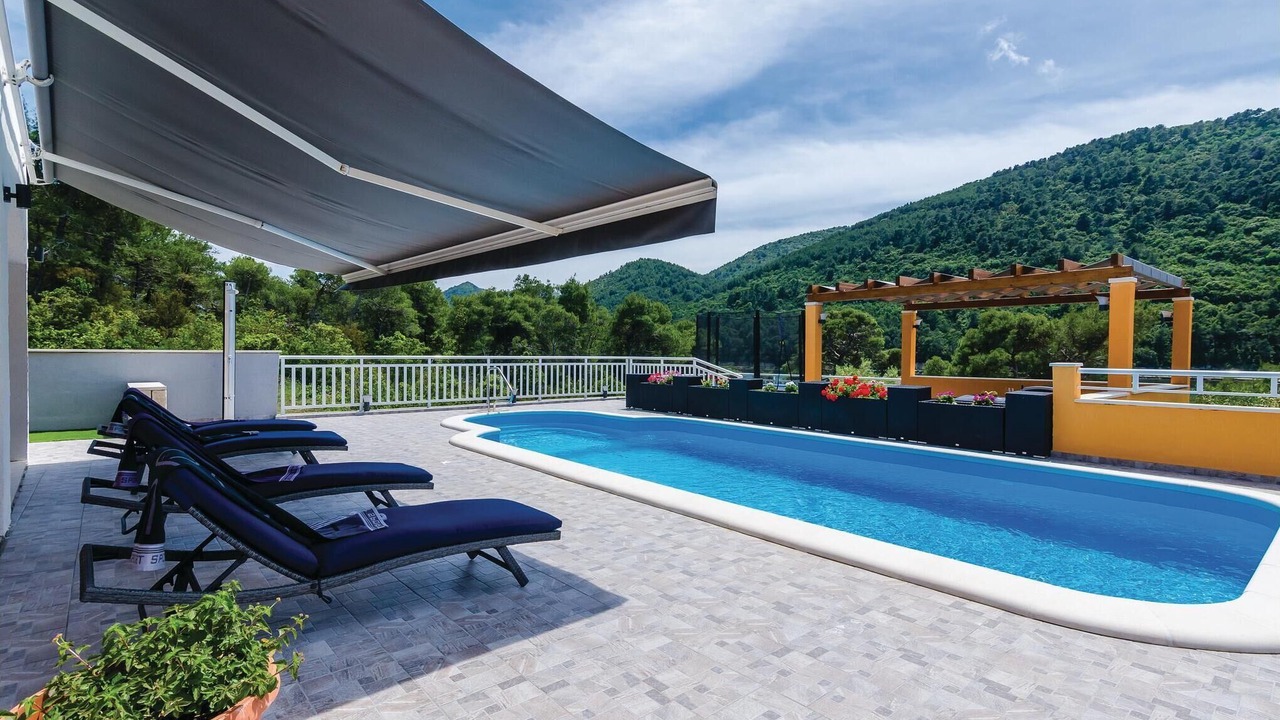 Photo of Outdoor in Kobas