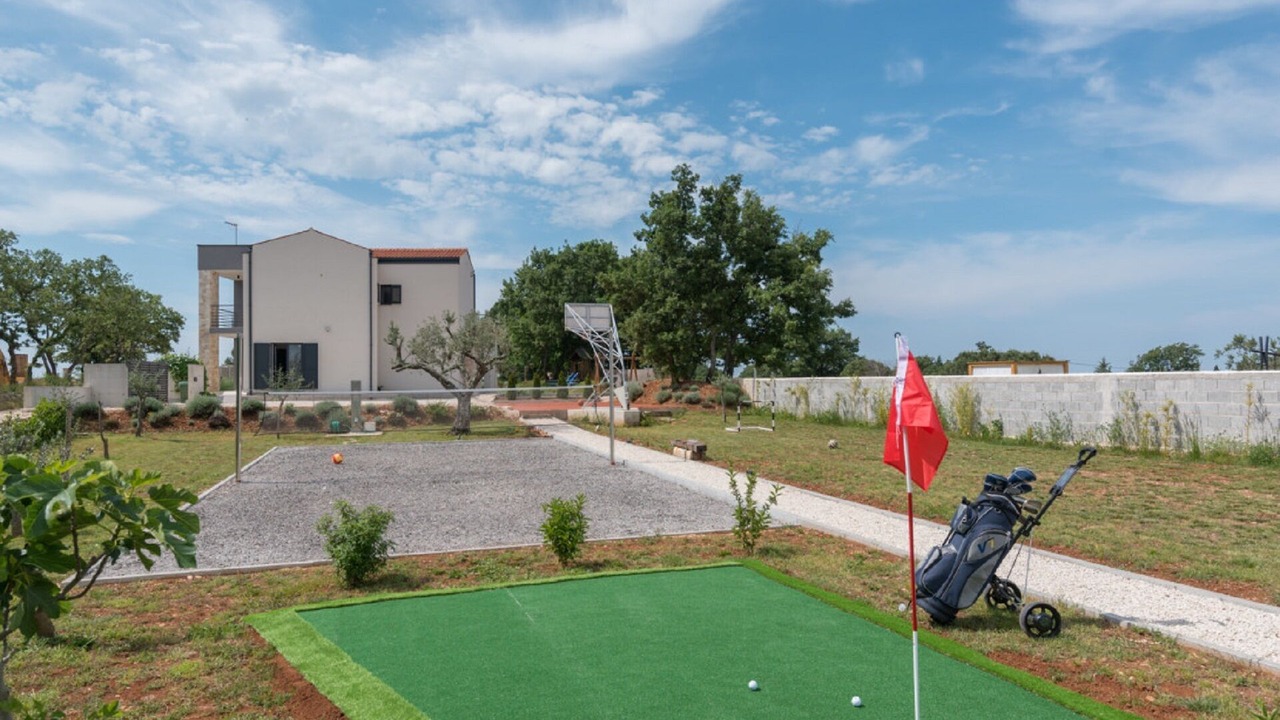 Photo of Outdoor in Jursici