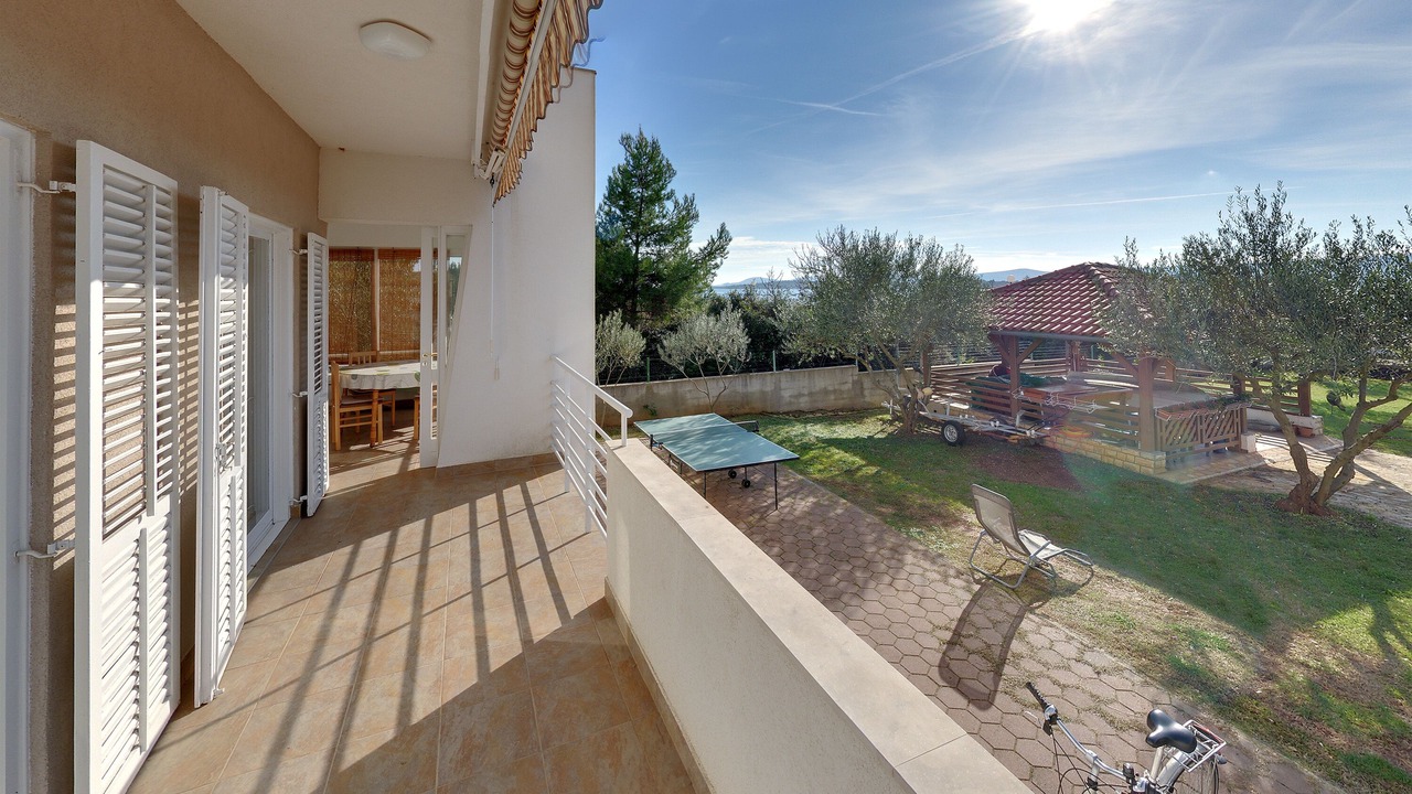 Photo of Patio Balcony in Turanj