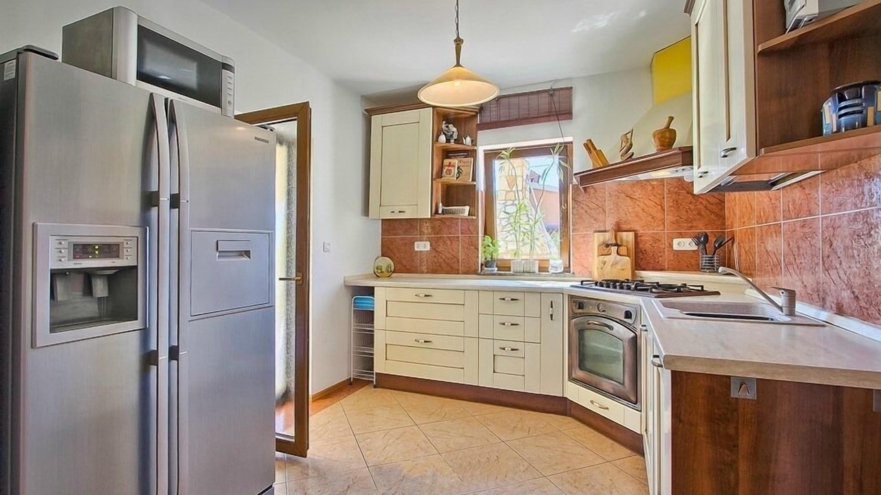 Photo of Kitchen in Sisan