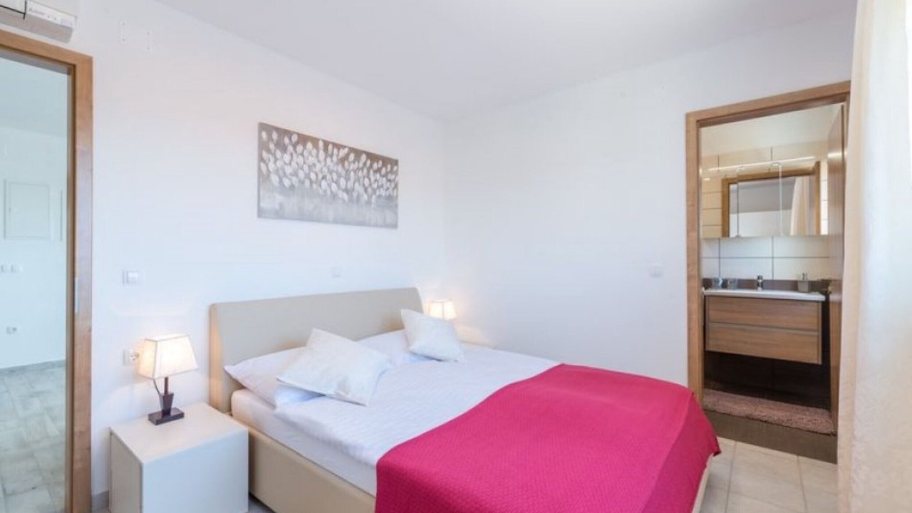 Photo of Bedroom in Sukosan
