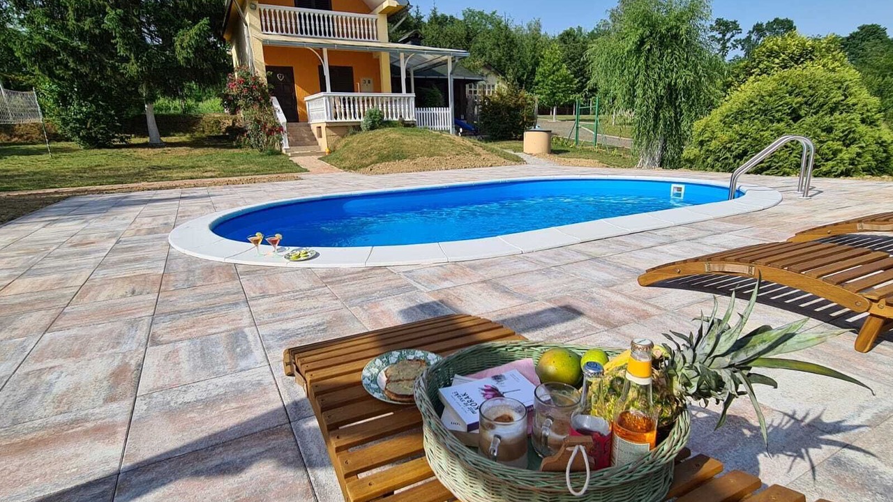 Photo of Outdoor in Nova Kapela