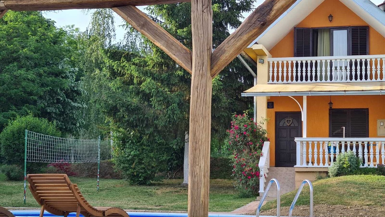 Photo of Outdoor in Nova Kapela