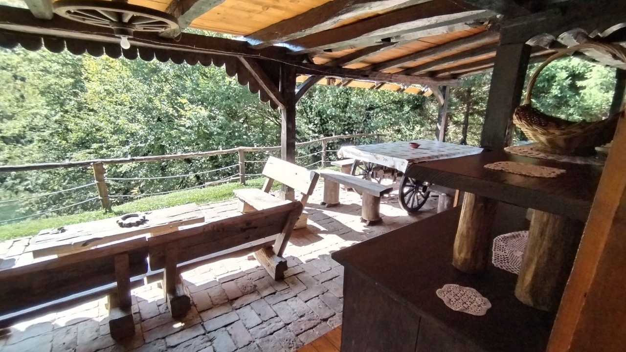 Photo of Outdoor in Netretic