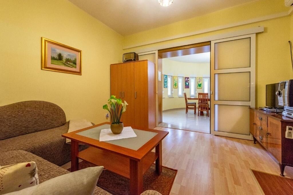 Photo of Livingroom in Ugljan
