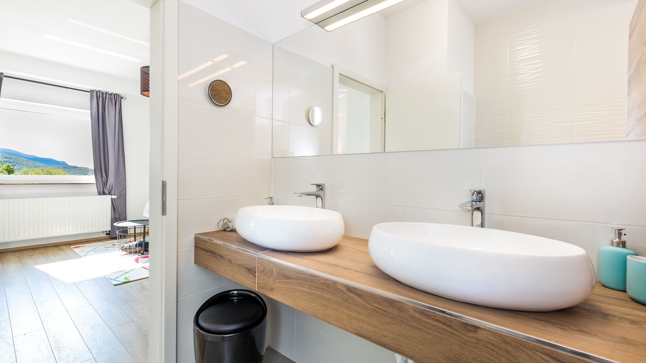 Photo of Bathroom in Bakar