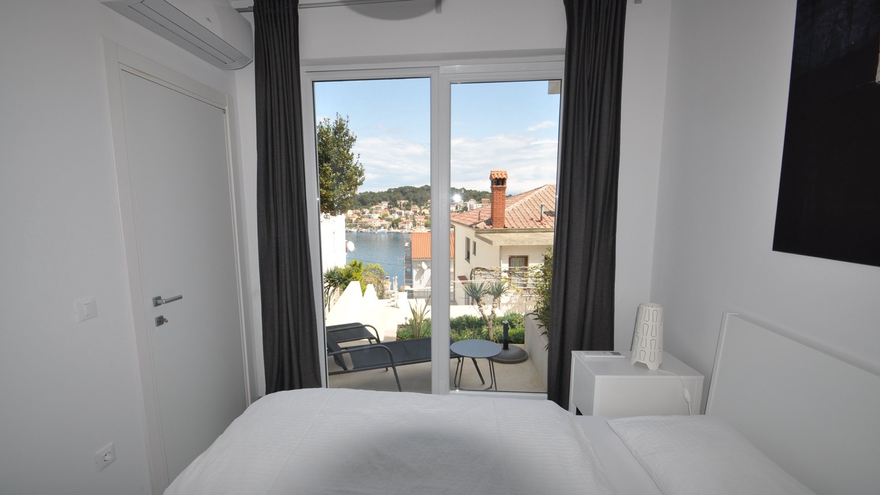 Photo of Bedroom in Cove Murtar