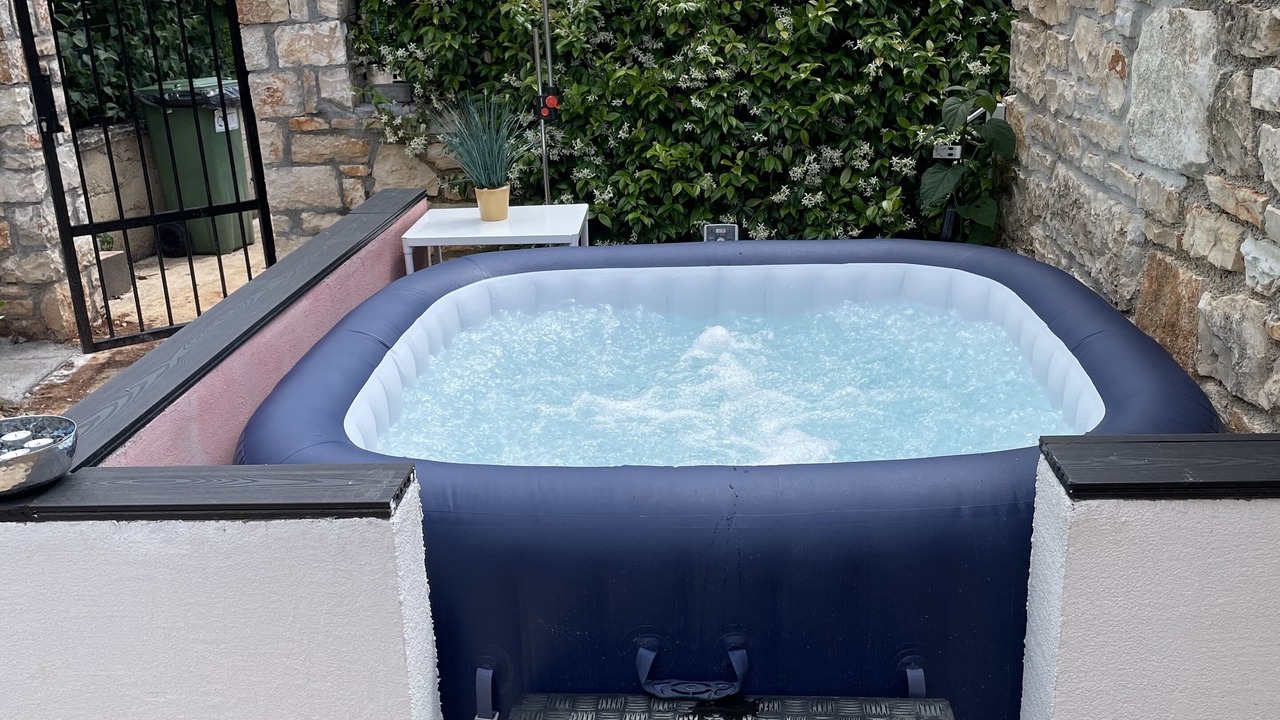 Photo of Outdoor in Stifanici