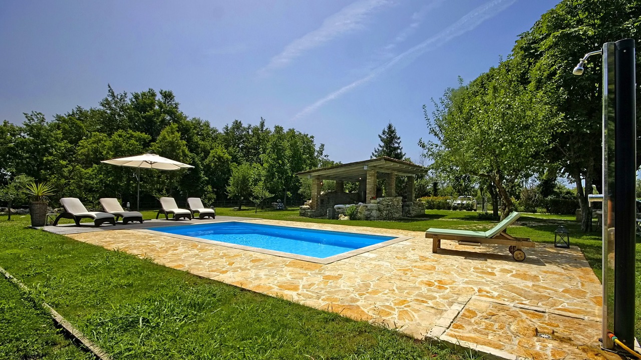 Photo of Outdoor in Materada