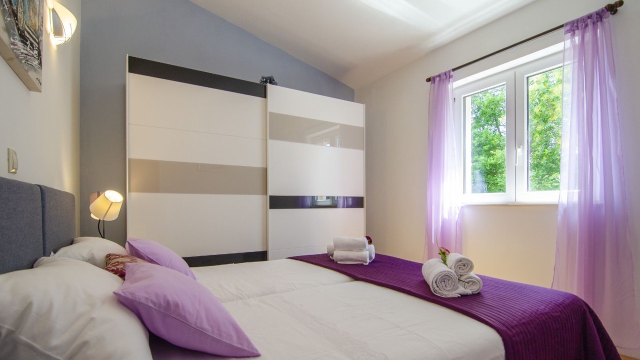 Photo of Bedroom in Srijane