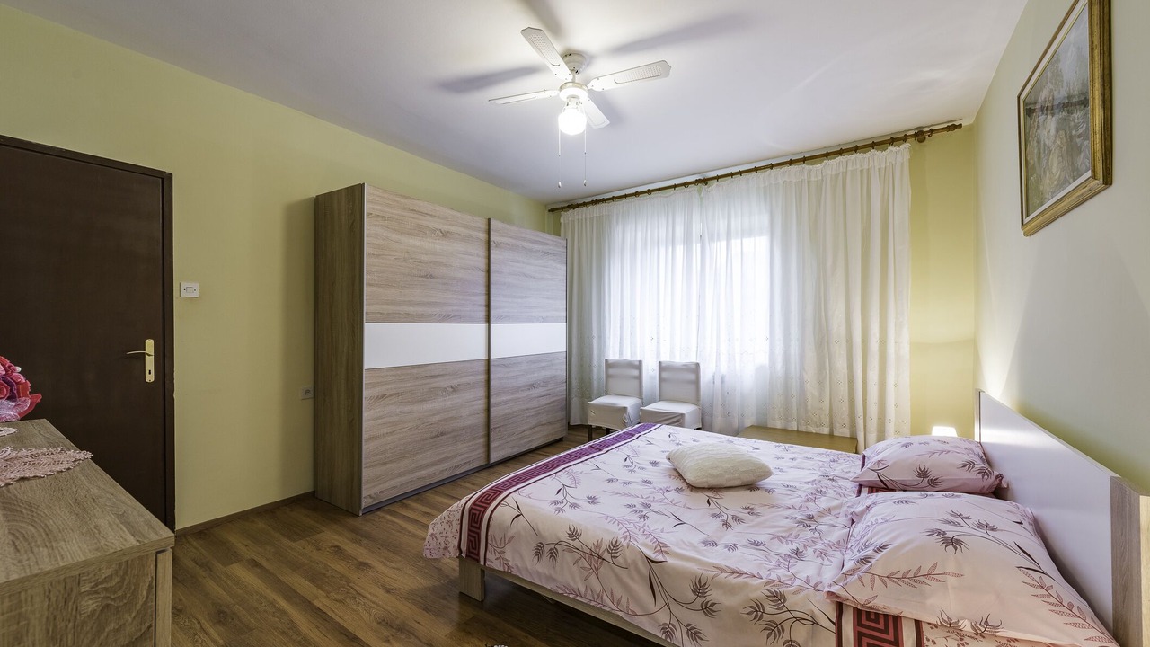 Photo of Bedroom in Tinjan