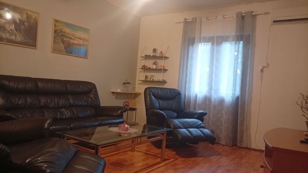 Photo of Livingroom in Bidol
