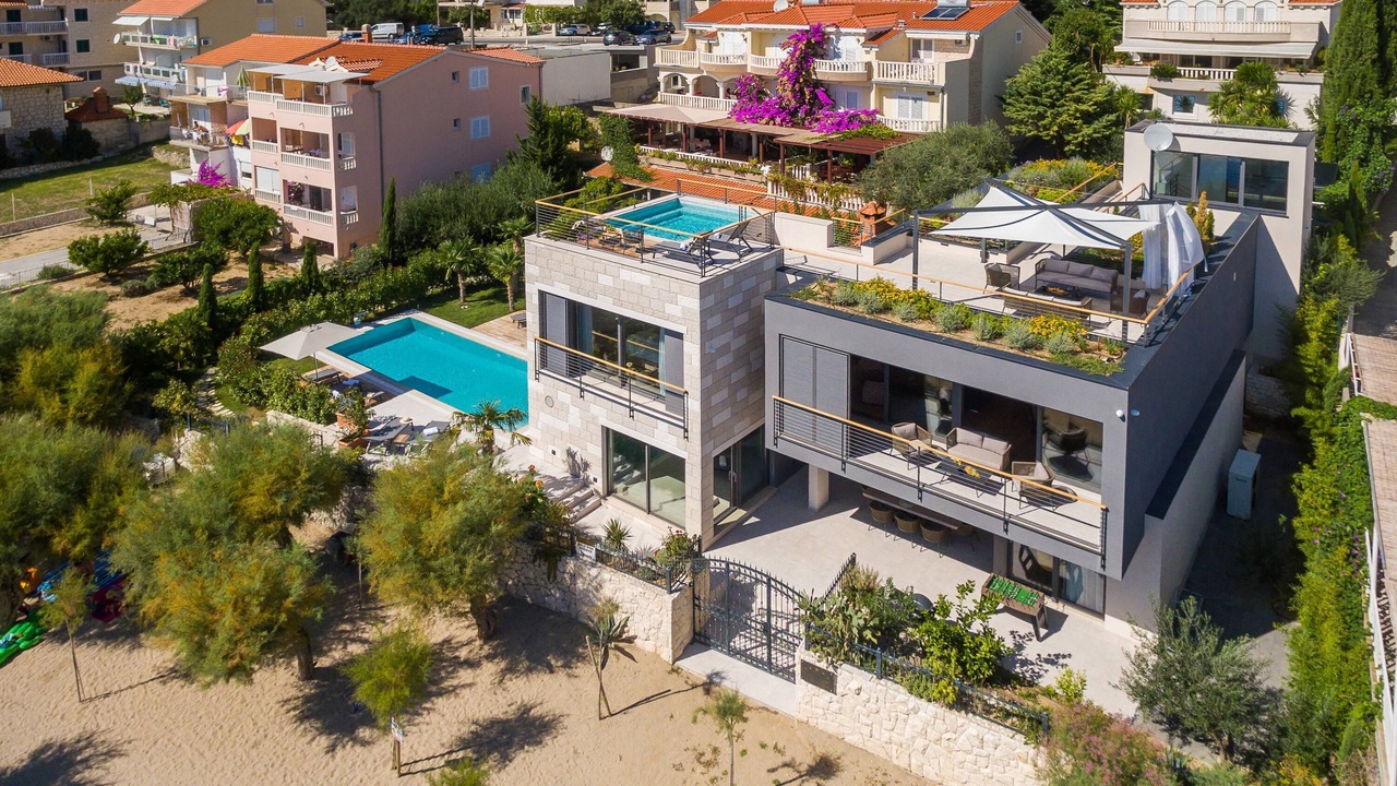 Photo of Others in Omis