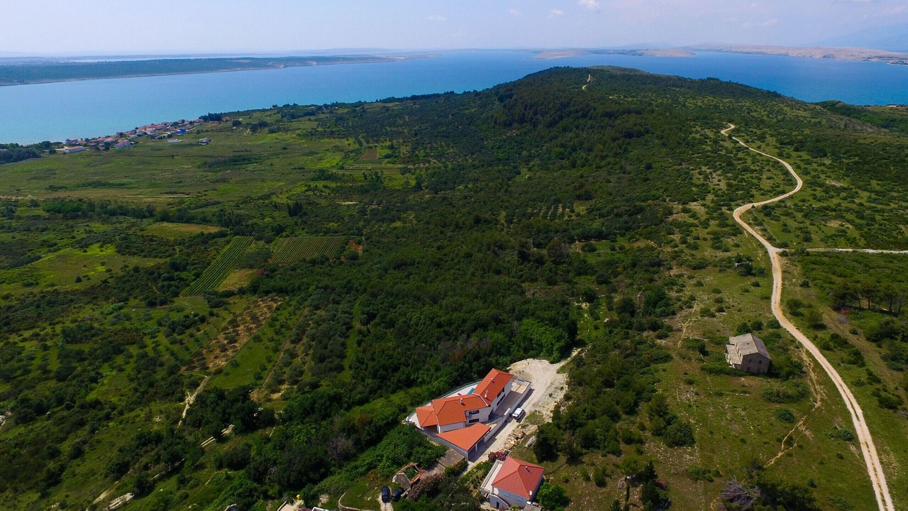 Photo of Outdoor in Rtina