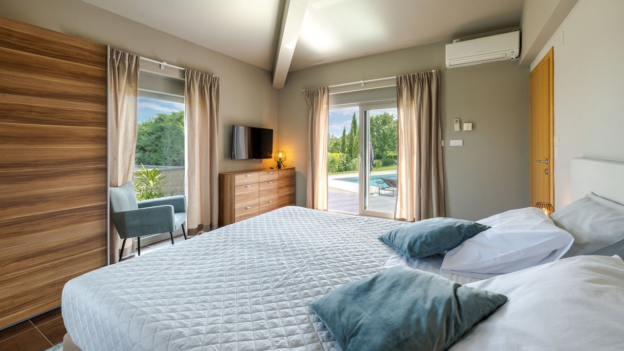Photo of Bedroom in Topid