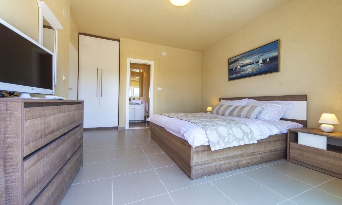 Photo of Bedroom in Povlja