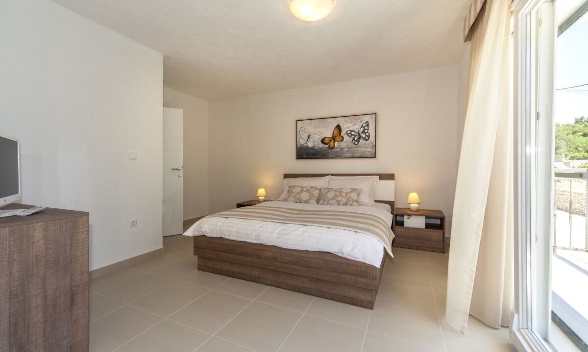 Photo of Bedroom in Povlja
