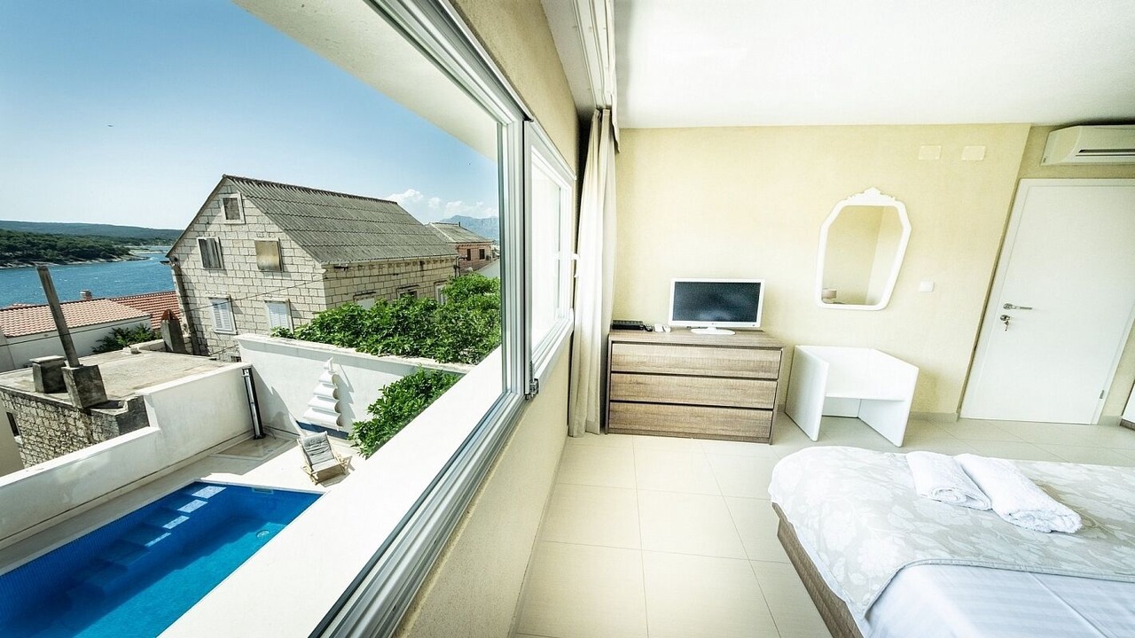 Photo of Bedroom in Povlja