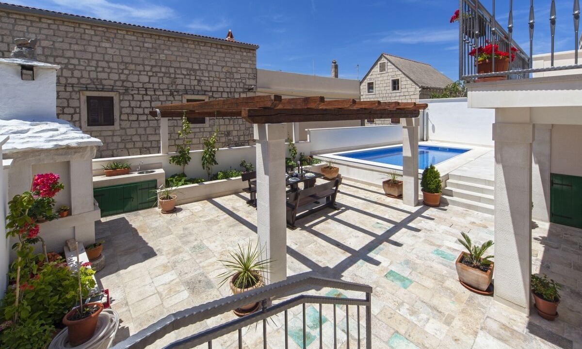 Photo of Patio Balcony in Povlja