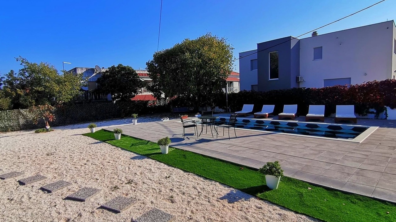 Photo of Outdoor in Slatine