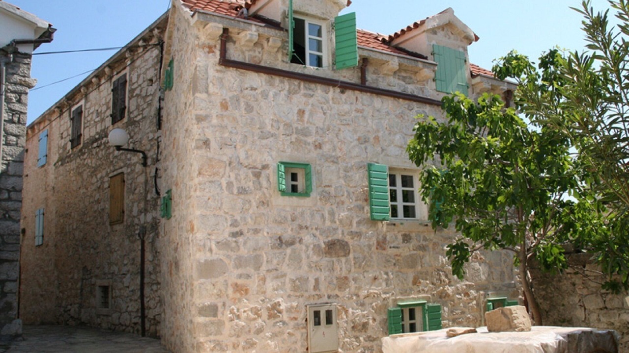 Photo of Outdoor in Betina